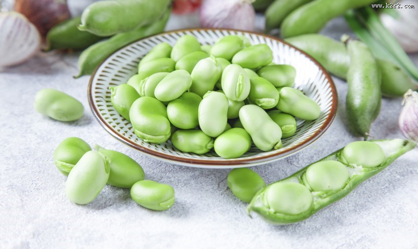绿色营养的豌豆图片