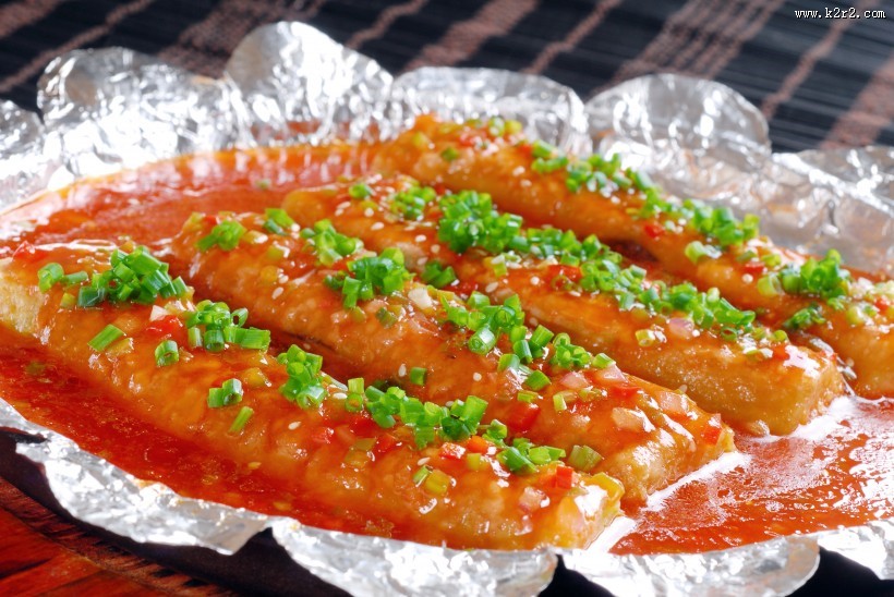 好吃的铁板红烧茄盒图片