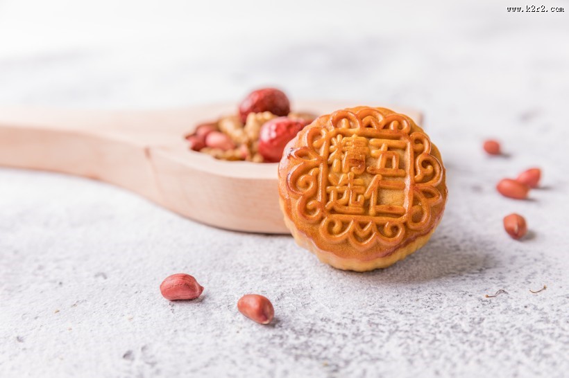 中秋五仁月饼图片