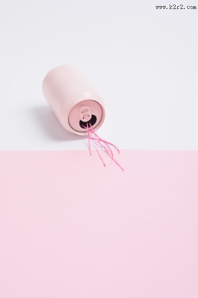 粉色易拉罐图片