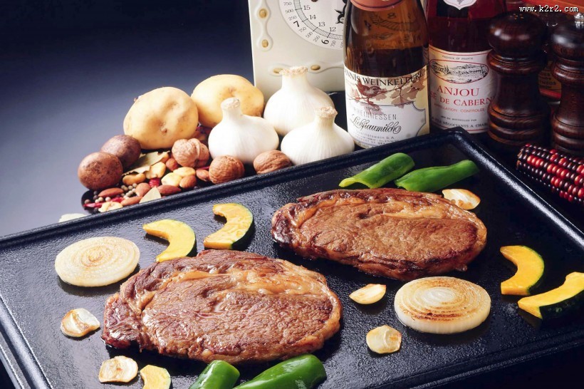 美味好吃的牛排图片