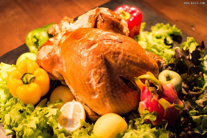 香喷喷的烤鸡肉图片