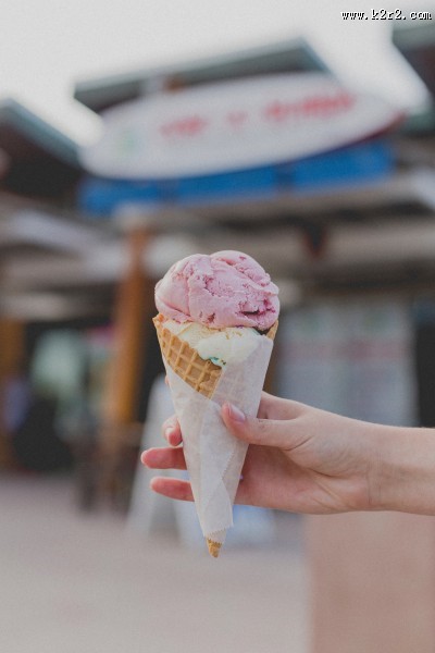 美味的冰淇淋图片
