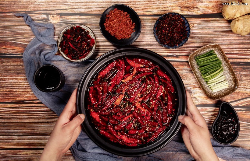 鲜香麻辣的火锅图片