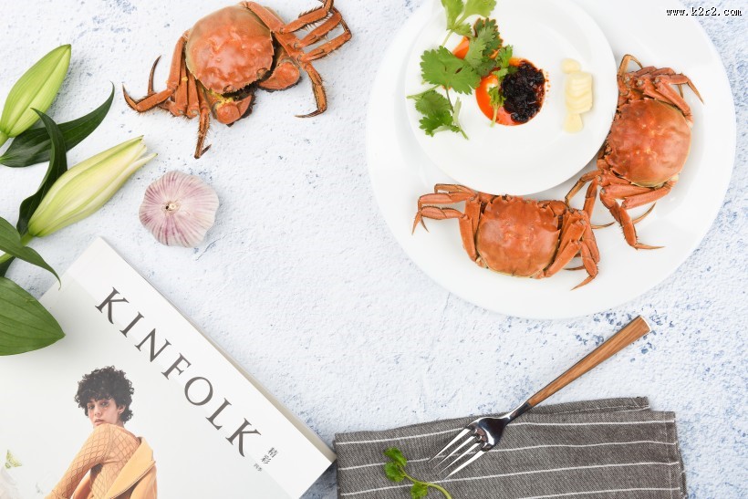 肥美的大闸蟹图片