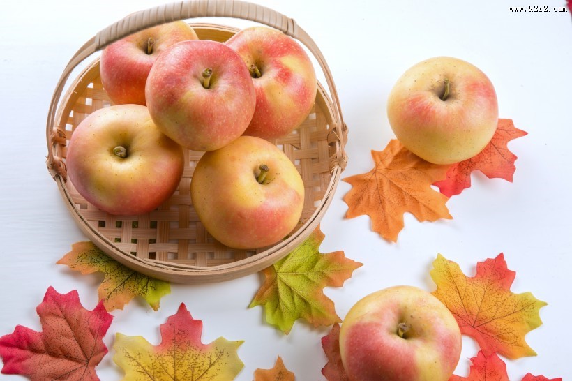 新鲜好吃的苹果图片大全