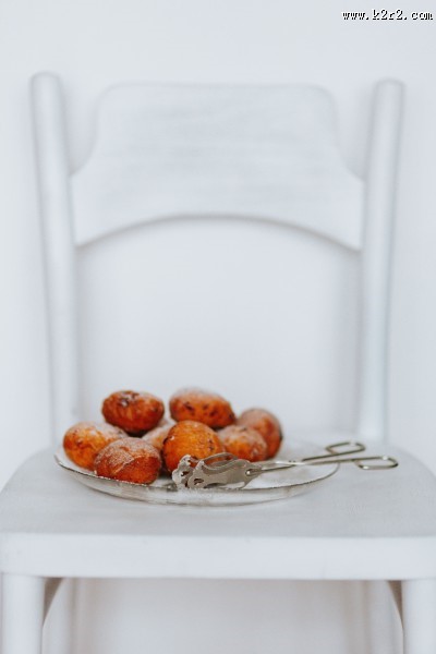 传统的波兰甜甜圈图片