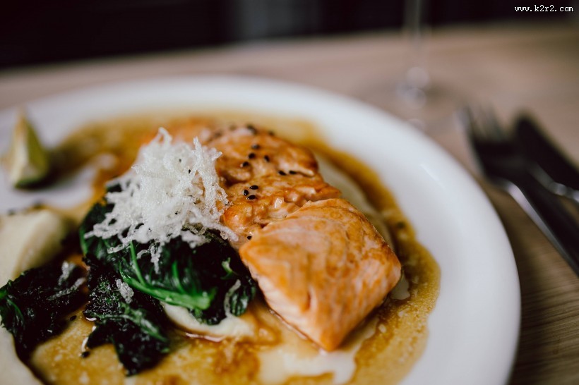 美味的山羊奶酪沙拉图片大全