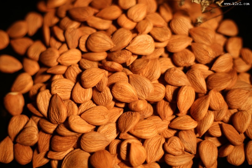 美味好吃的杏仁图片