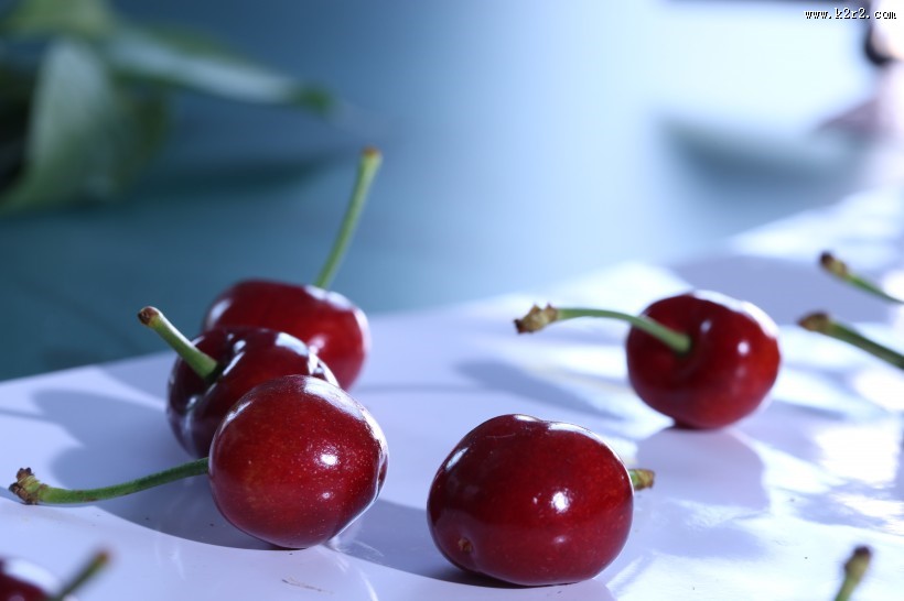 酸甜可口的红色车厘子图片大全