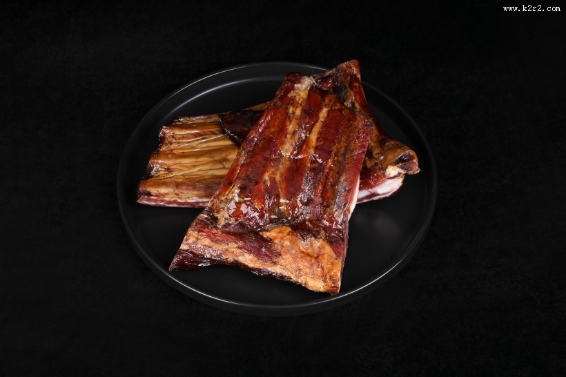 香喷喷的秘制排骨图片