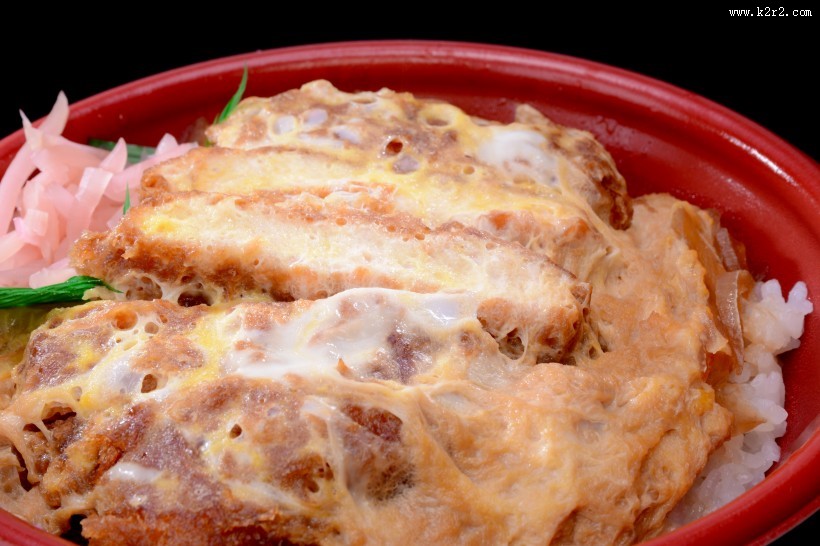 香浓好吃的芝士排骨饭图片