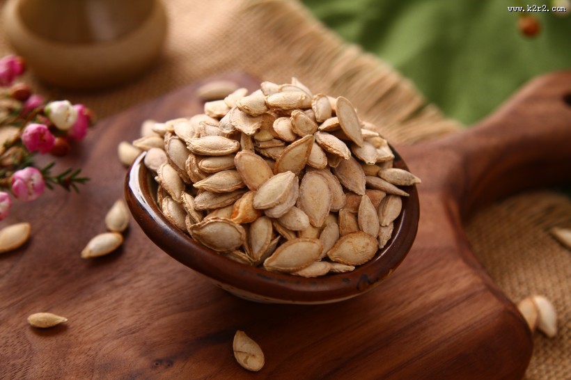 白色南瓜子图片