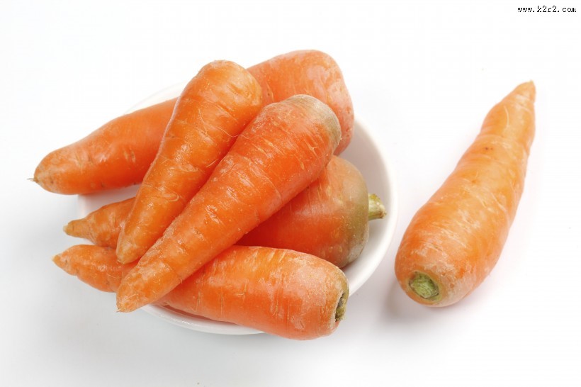橙色新鲜营养胡萝卜图片