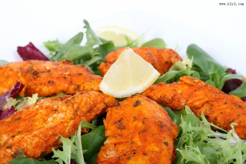 美味好吃的油炸香辣鸡肉图片