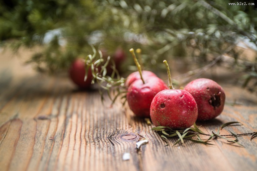 红色酸甜的山楂图片