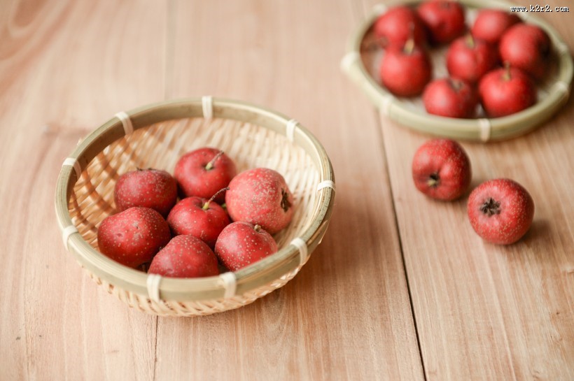 红色酸甜的山楂图片