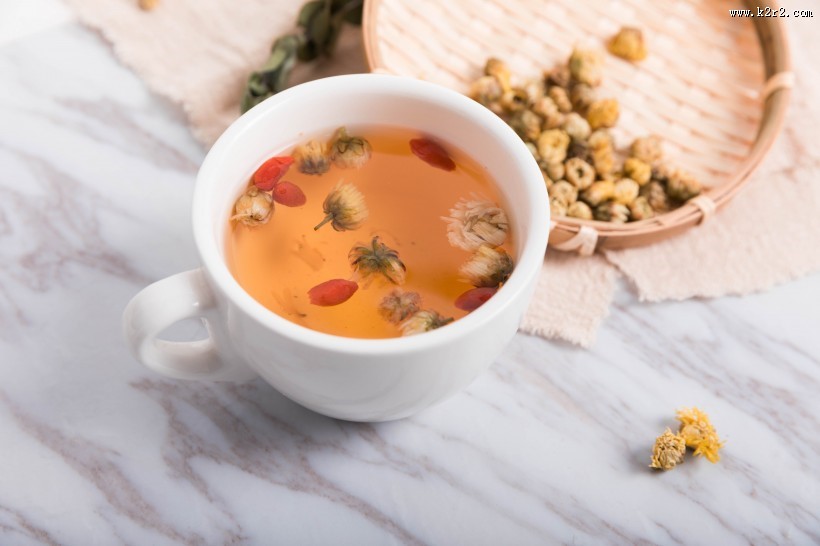 健康营养的枸杞养生茶饮图片