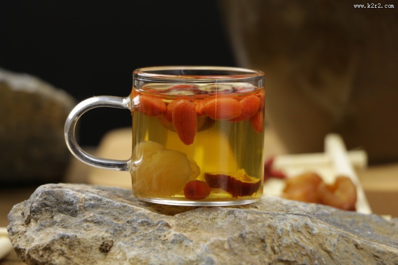 好喝的养生枸杞菊花茶图片