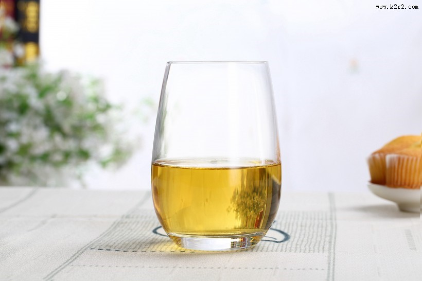 夏日清爽的啤酒图片