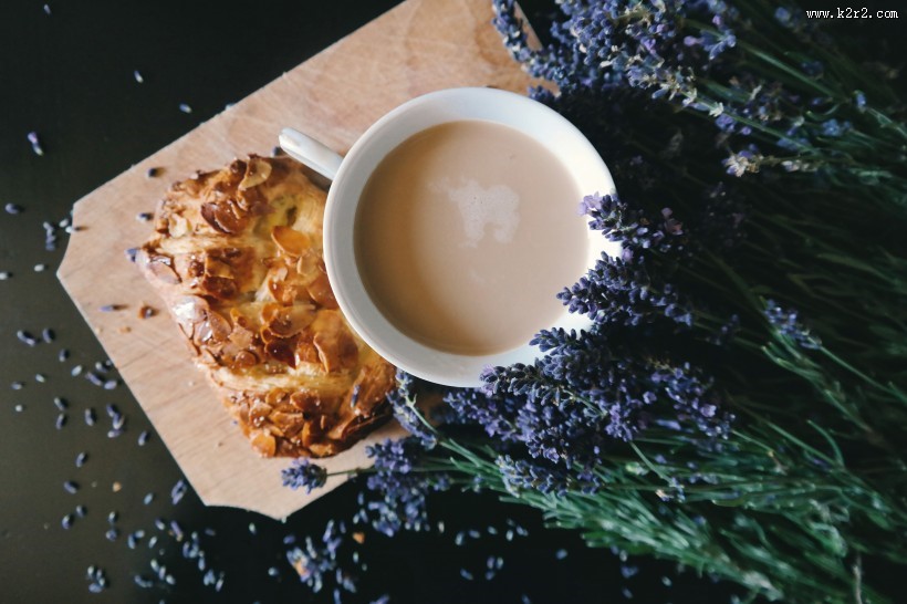 可口的甜品早餐图片