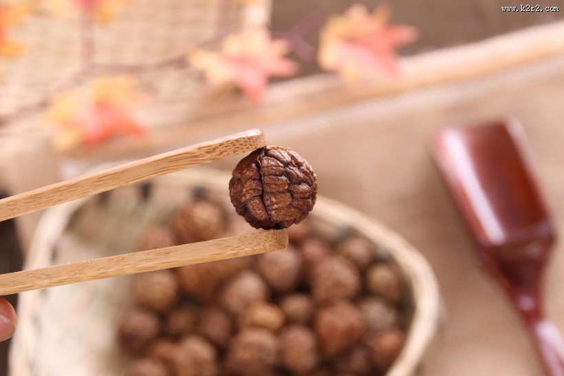 草豆蔻调料图片