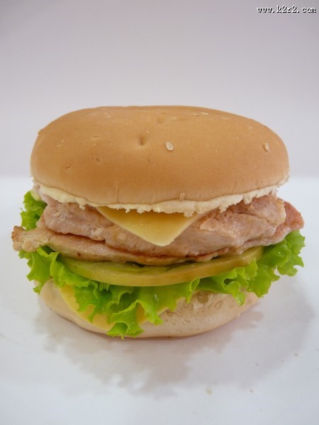 美味好吃的火腿汉堡图片