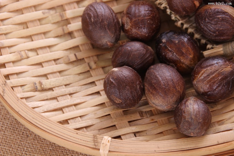 棕色的香果图片