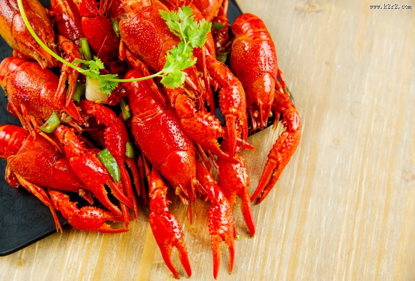 鲜美浓香的麻辣小龙虾图片