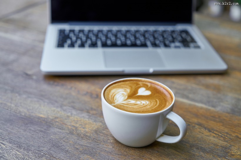 一杯浓厚香醇的咖啡图片