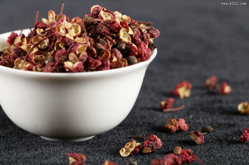 新鲜无公害花椒图片