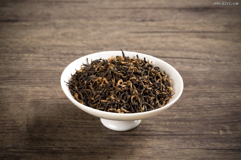 清香养生的红茶图片