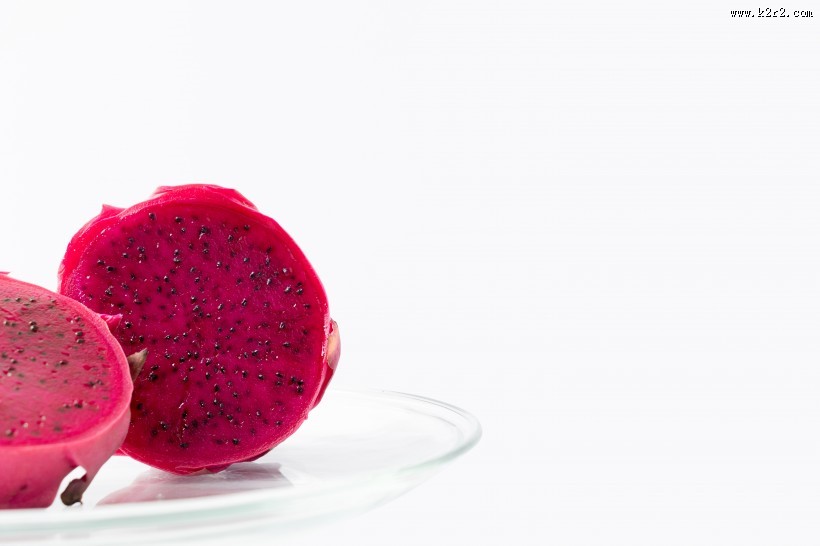 好吃好看的红心火龙果图片