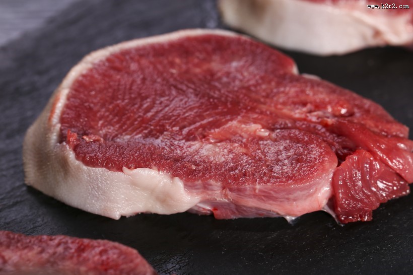 鲜嫩美味牛舌图片