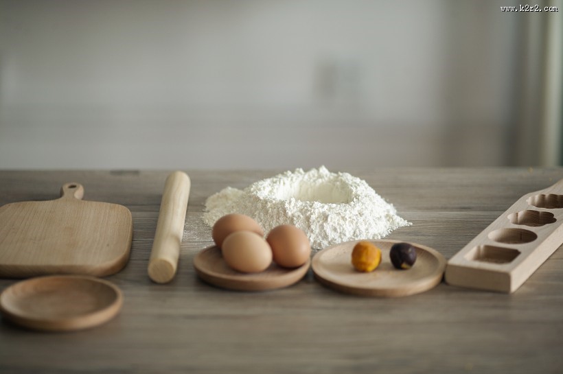 中秋节制作手工月饼图片