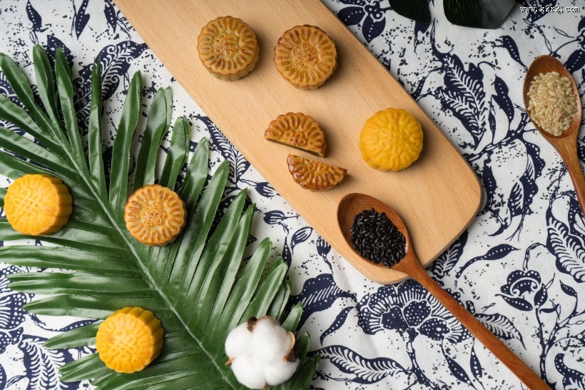 美味香甜的月饼图片