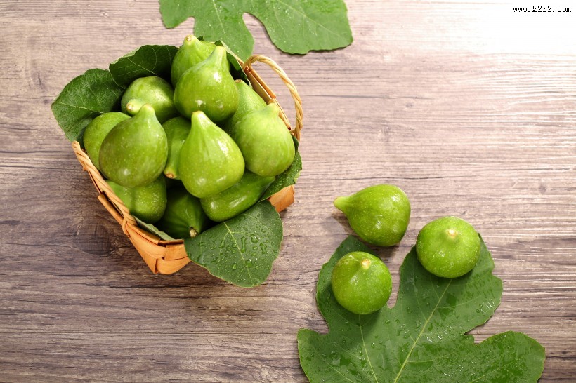 新鲜好吃的无花果图片