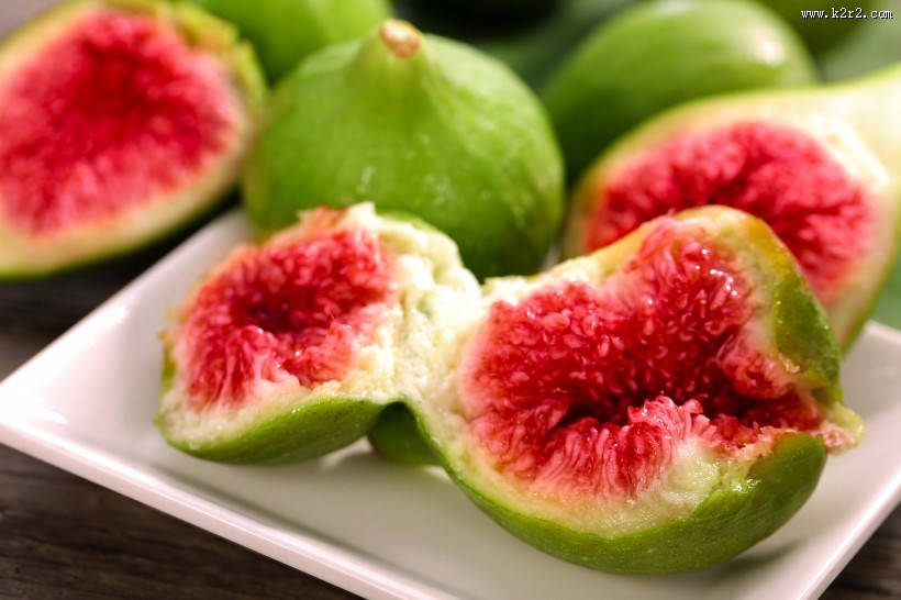 新鲜好吃的无花果图片