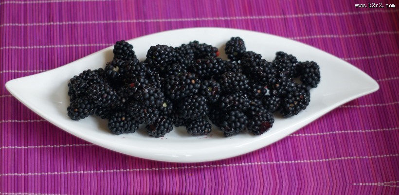 酸甜可口的桑葚图片