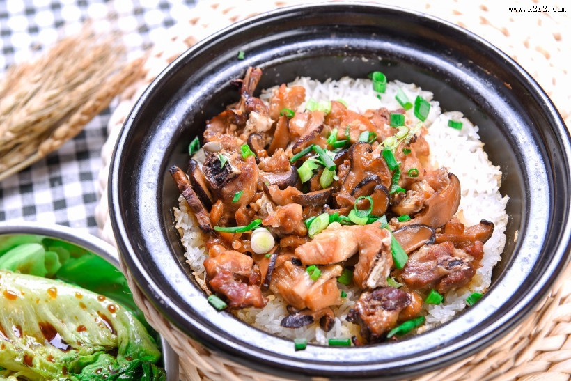 特色粤菜煲仔饭图片