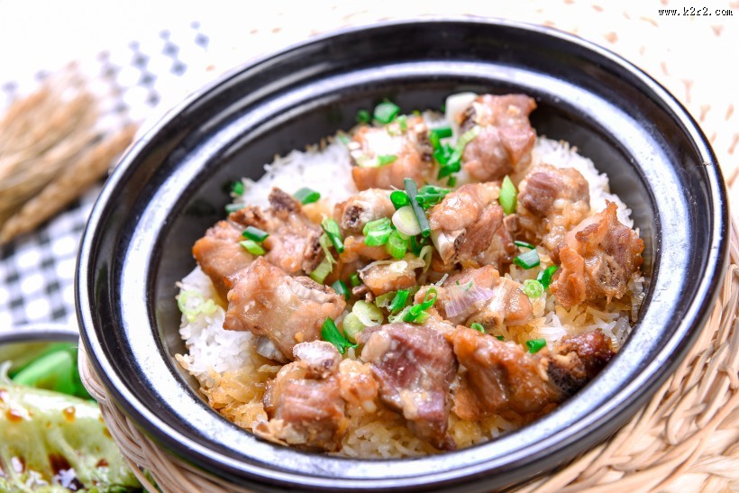 特色粤菜煲仔饭图片