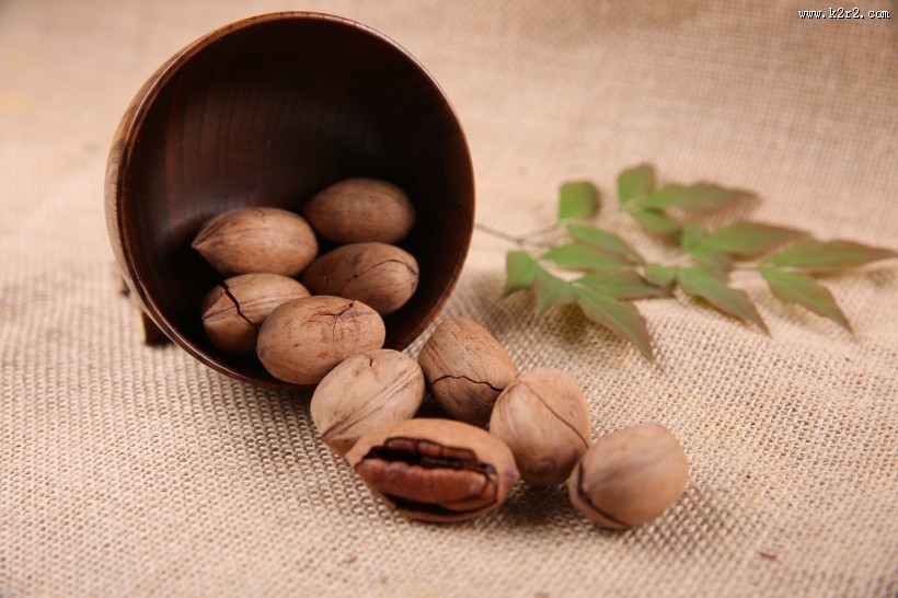 坚果零食碧根果图片