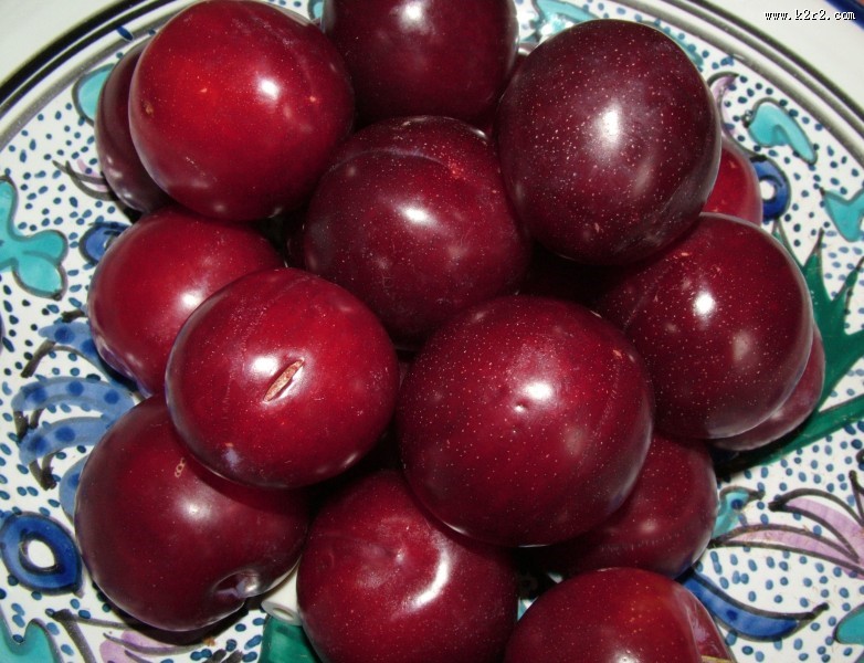 酸甜的李子图片