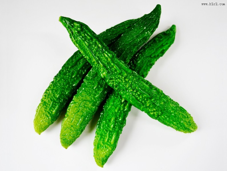 清爽健康的苦瓜图片