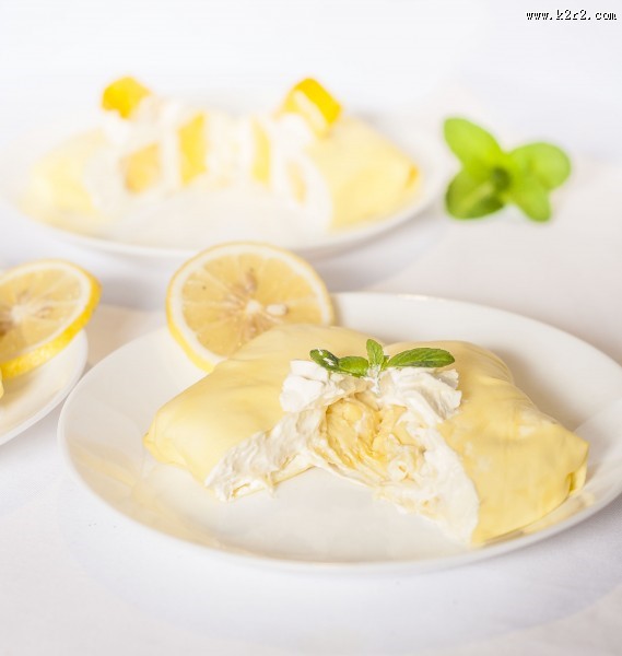 美味好吃的榴莲蛋糕图片