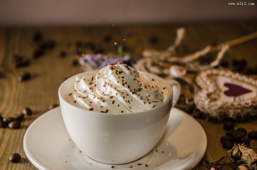 好吃好看的彩色冰激凌图片