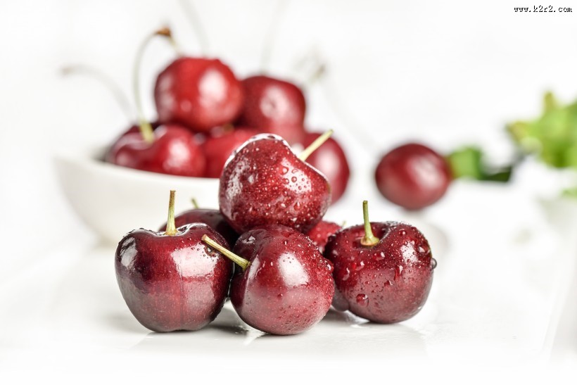红色的车厘子图片