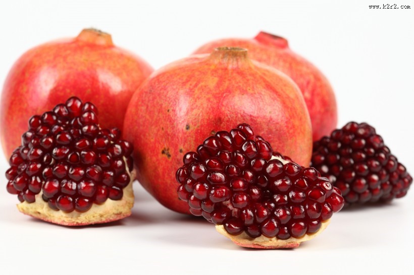 新鲜的石榴图片
