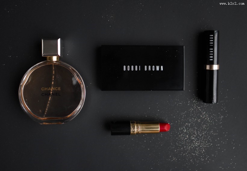 女士化妆品图片