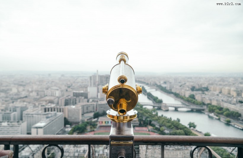 观景台上的望远镜图片大全